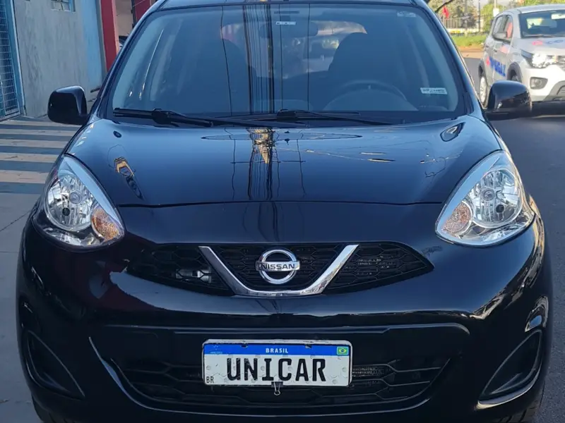 Nissan March 1.0 12V S (Flex)