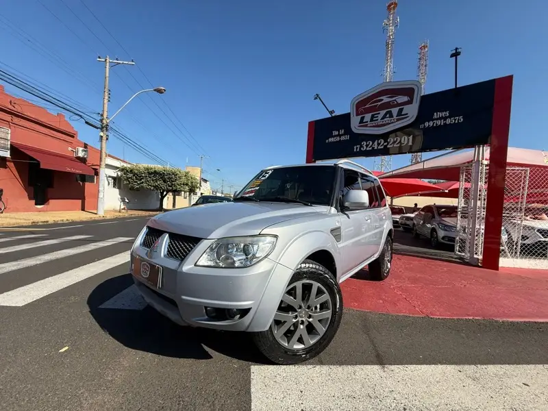 Mitsubishi Pajero TR4 2.0 16V 4x2 (Flex)