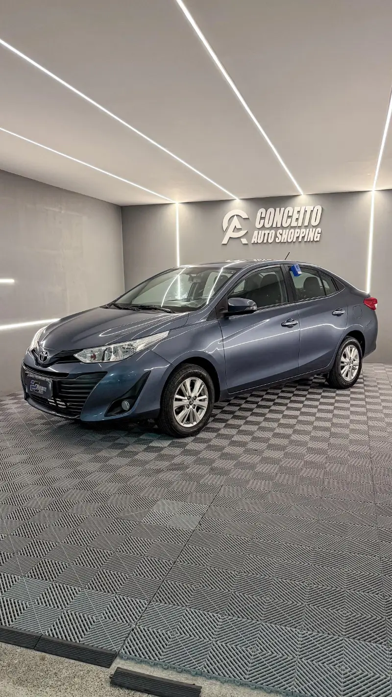 Toyota Yaris Sedan 1.5 XL Plus Tech CVT (Flex)