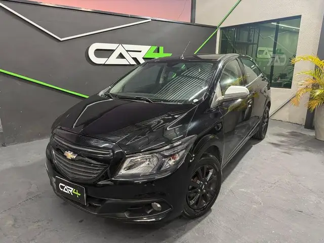 Carro Chevrolet Onix 2015 1.0 LS SPE/4