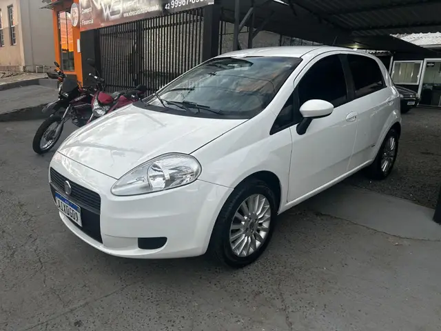 Carro Fiat Punto 2011 Attractive 1.4 (Flex)