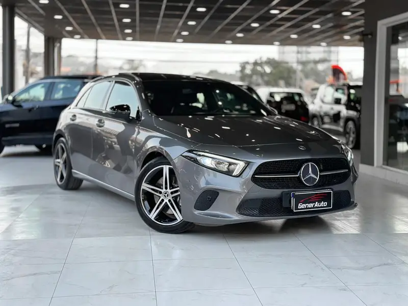 Mercedes-Benz Classe A 250 2.0 TB Sport Aut.