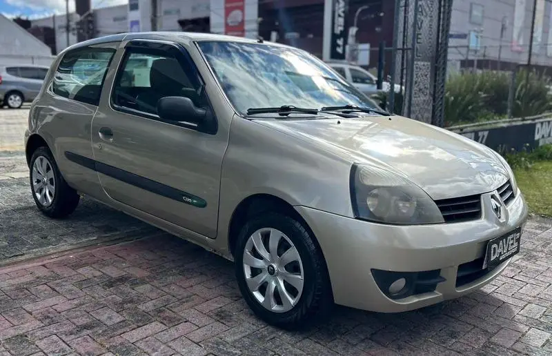 Renault Clio Hi-Flex 1.0 16V