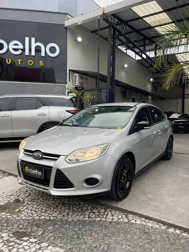 Carro Ford Focus Hatch 2015 S 1.6 16V TiVCT