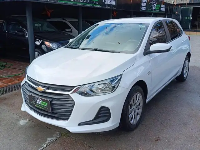 Carro Chevrolet Onix 2022 1.0 (Flex)
