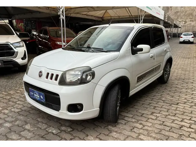 Carro Fiat Uno 2014 Sporting 1.4 8V (Flex) 4p