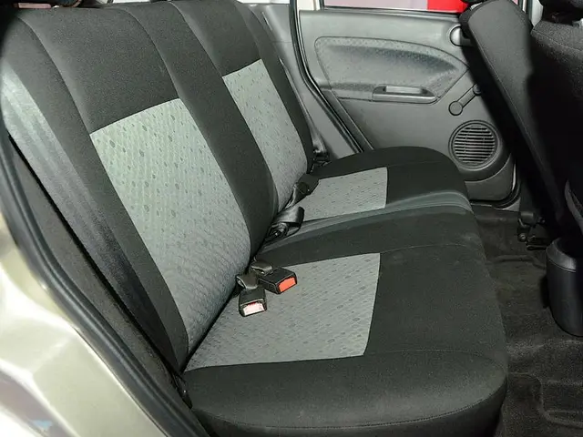 Carro Ford Fiesta Hatch 2014 SE 1.6