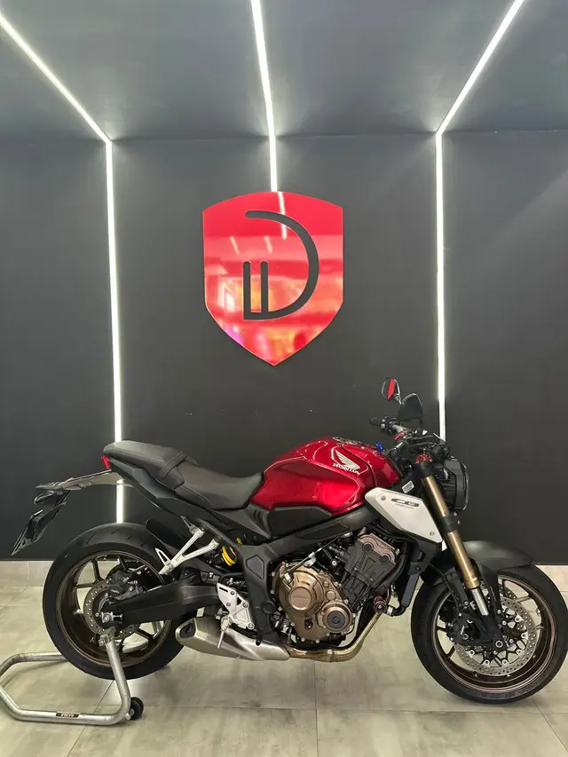 Carro Honda CB 650R 2023 (ABS)