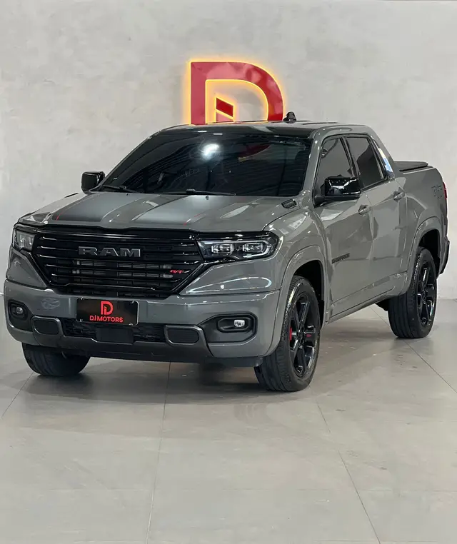 Carro RAM Rampage 2024 R/T 2.0 Turbo