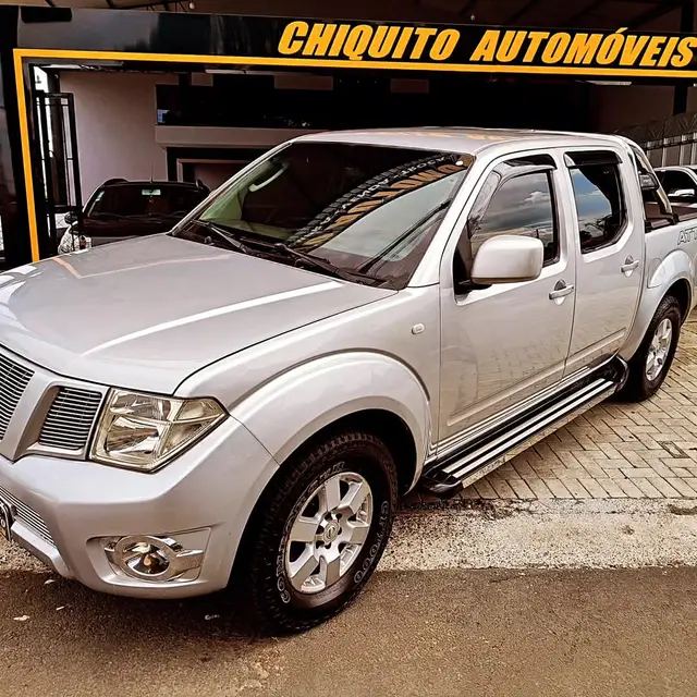 Carro Nissan Frontier 2014 S 2.5 TD CD 4x2