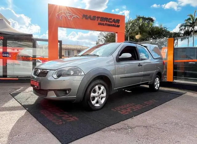 Carro Fiat Strada 2015 Trekking 1.6 16V (Flex) (Cabine Dupla)