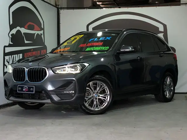 Carro BMW X1 2021 sDrive20i 2.0 Turbo (Aut.)