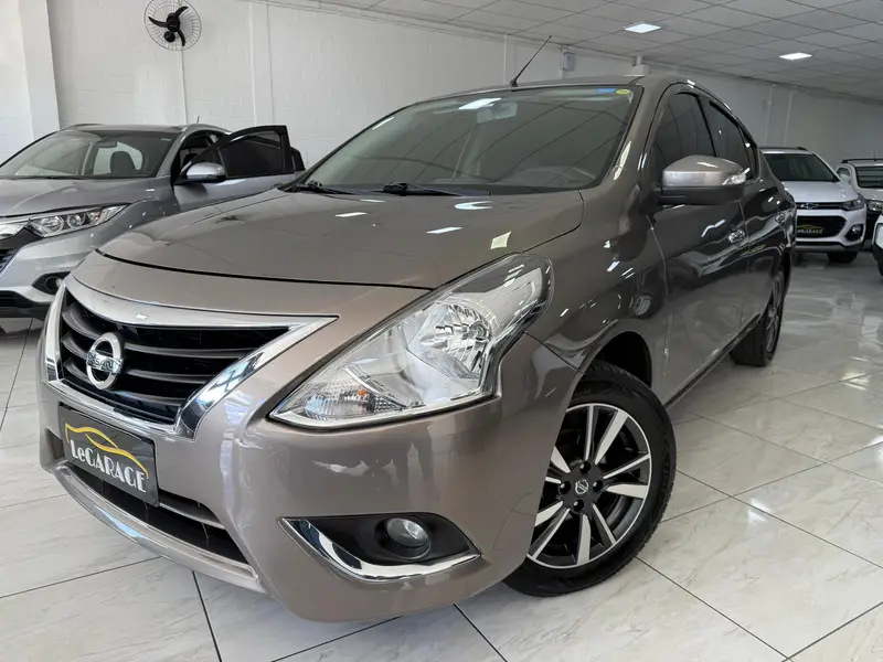 Nissan Versa 1.6 16V SL FlexStart CVT (Flex)