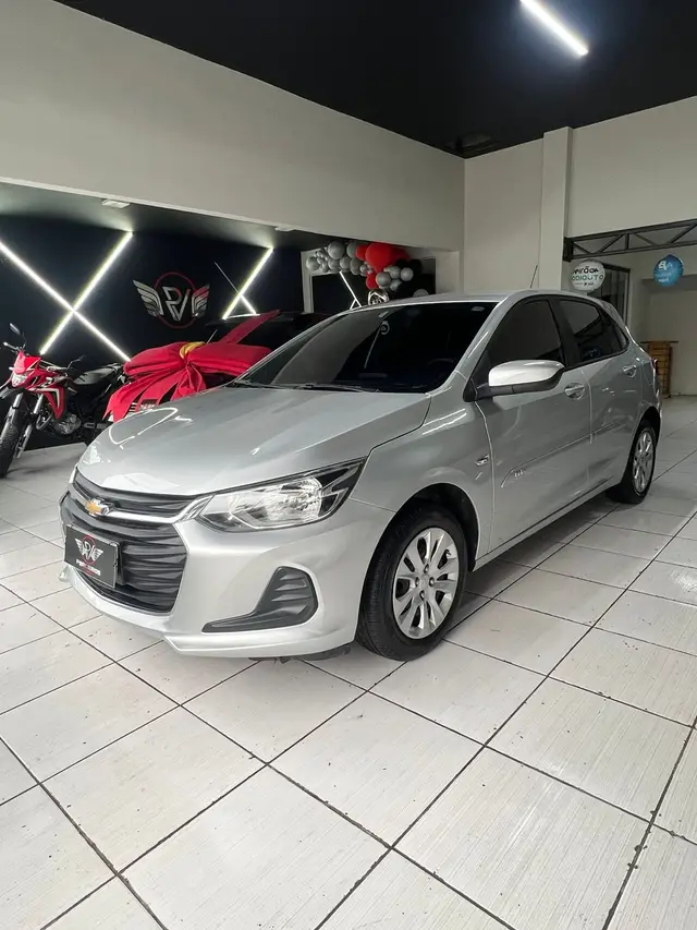 Carro Chevrolet Onix 2020 LT 1.0 (Flex)