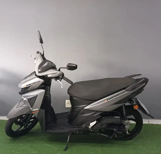 Carro Yamaha Neo 125 2020 125