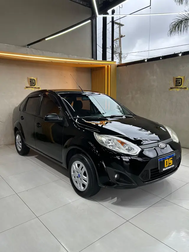 Carro Ford Fiesta Sedan 2013 Fly 1.0 Rocam (Flex)