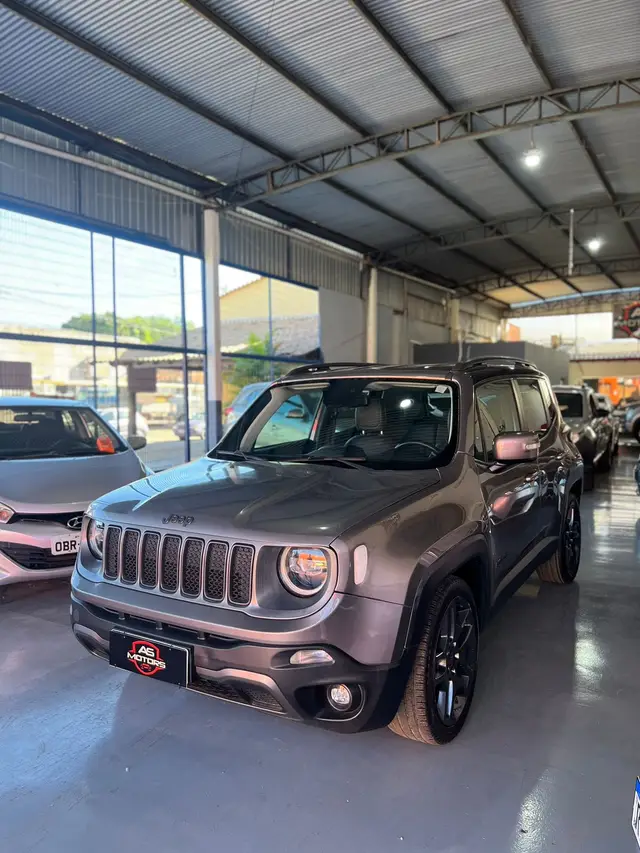 Carro Jeep Renegade 2019 Limited 1.8 4x2 (Aut) (Flex)