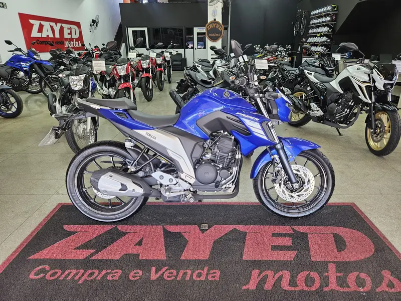Yamaha Fazer FZ25 ABS