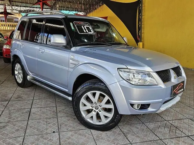 Carro Mitsubishi Pajero TR4 2010 2.0 16V (flex)