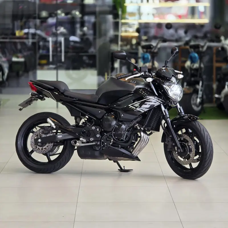 Yamaha XJ6 N XJ6 N 600 (ABS)