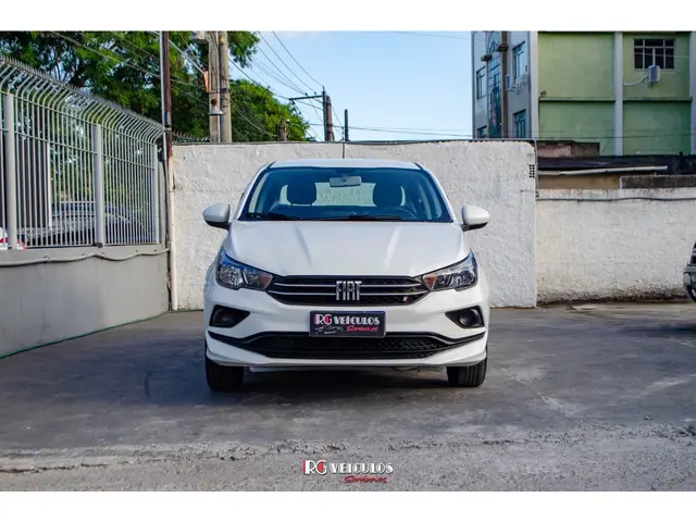 Carro Fiat Cronos 2024 Drive 1.3