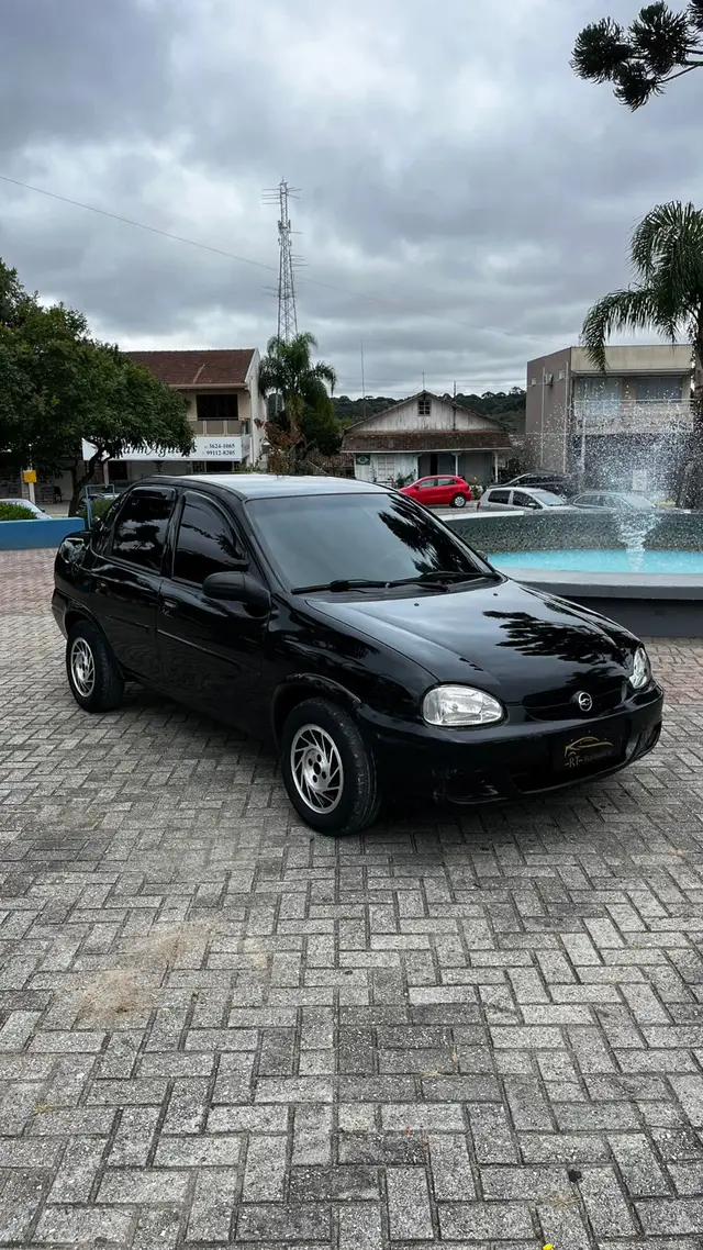 Carro Chevrolet Classic 2006 Corsa Sedan  Life 1.0 VHC