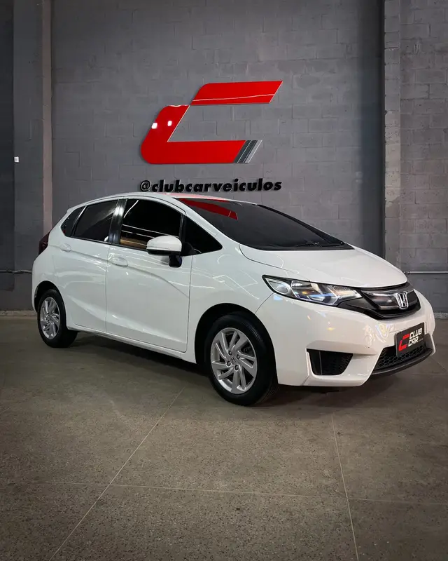 Carro Honda Fit 2017 1.5 16v LX CVT (Flex)