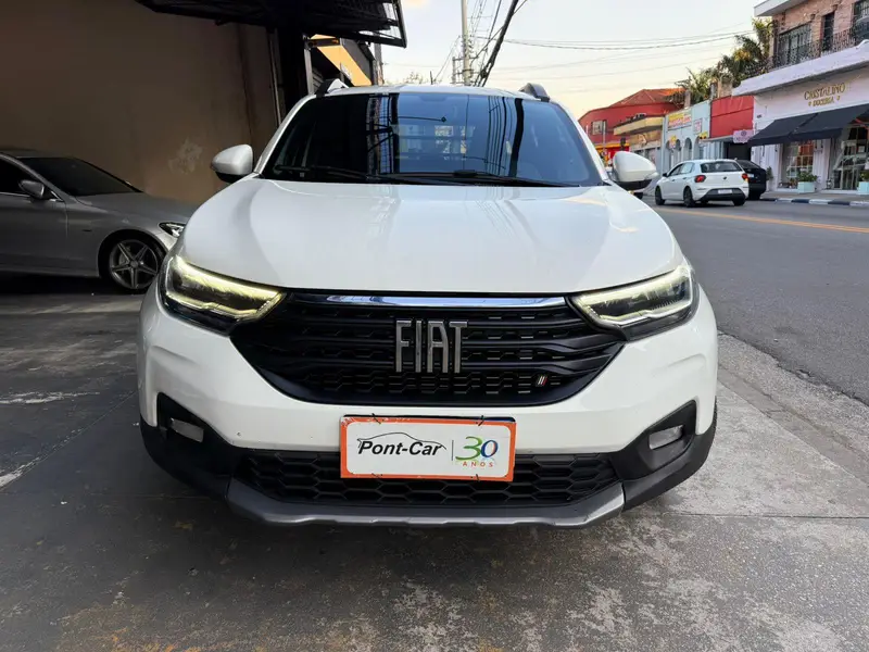 Fiat Strada Volcano 1.3 CD AT (Flex)