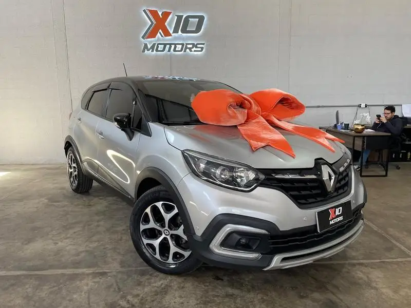 Renault Captur BOSE 1.6 16v SCe CVT (Flex)