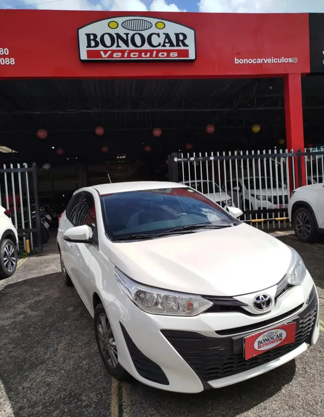 Carro Toyota Yaris 2022 1.5 XL Plus Connect CVT (Flex)