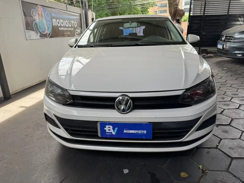 Volkswagen Polo 1.0 (Flex)
