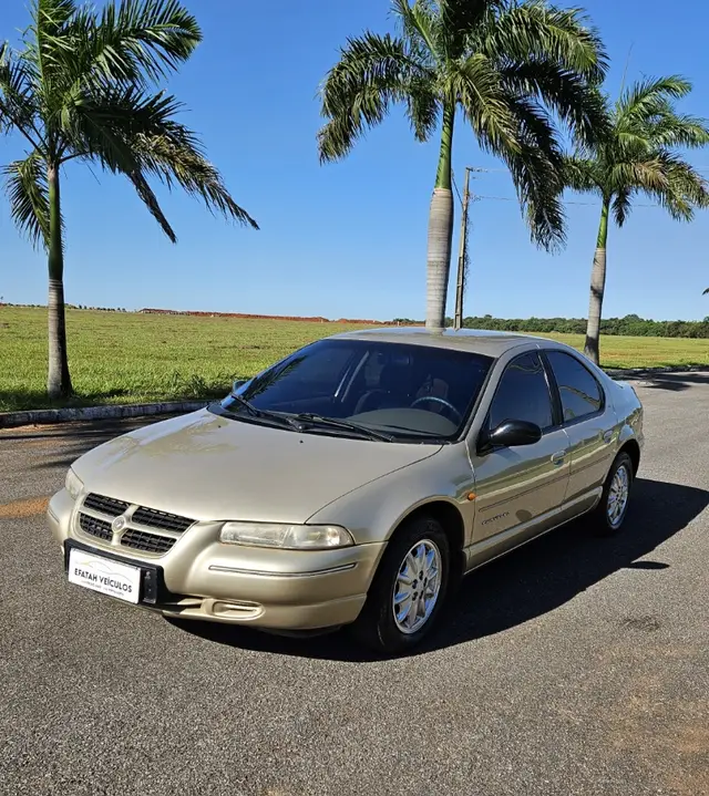 Carro Chrysler Stratus 1998 Sedan LE 2.0