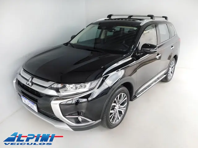 Carro Mitsubishi Outlander 2018 2.2 DI-D Mid 4WD