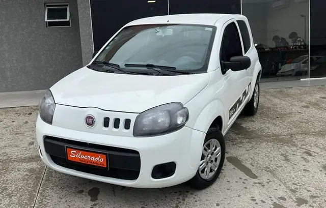 Carro Fiat Uno 2015 Vivace 1.0 8V (Flex) 4p