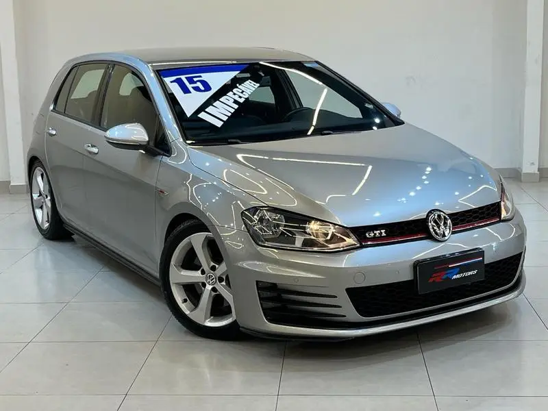 Volkswagen Golf GTI 2.0 TSi DSG