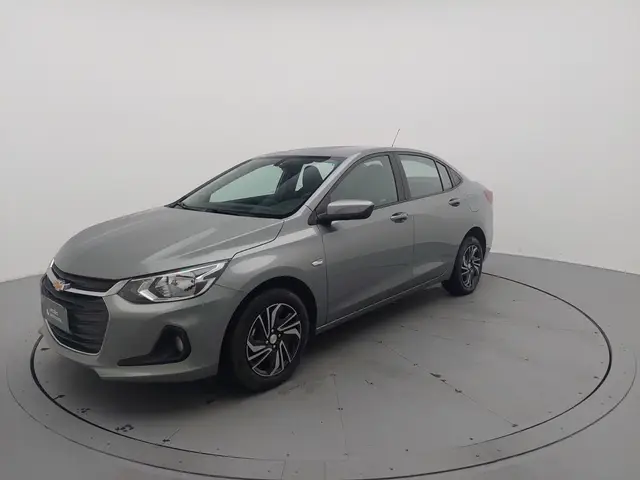 Carro Chevrolet Onix Plus 2024 LT 1.0