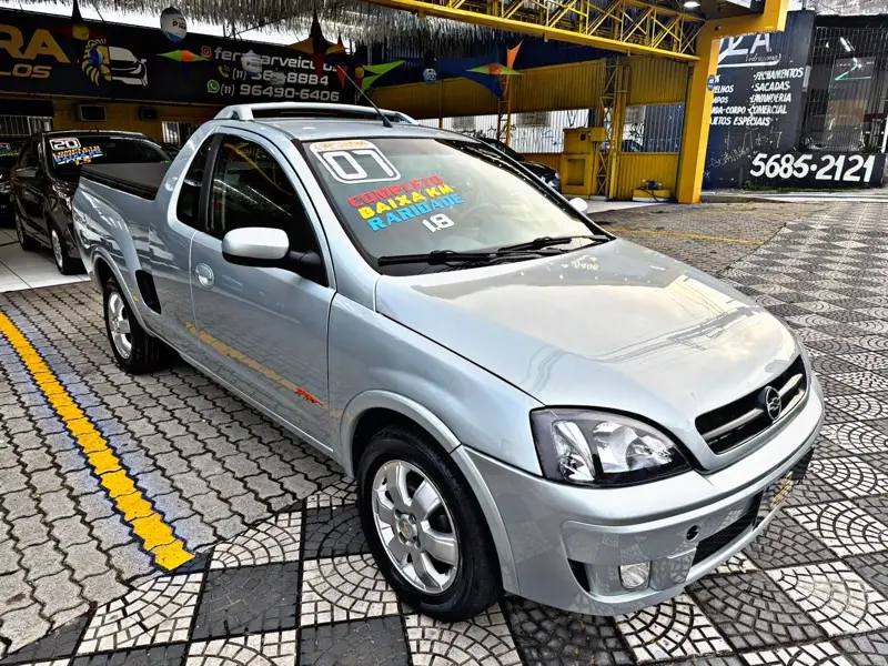 Chevrolet Montana Sport 1.8 (Flex)