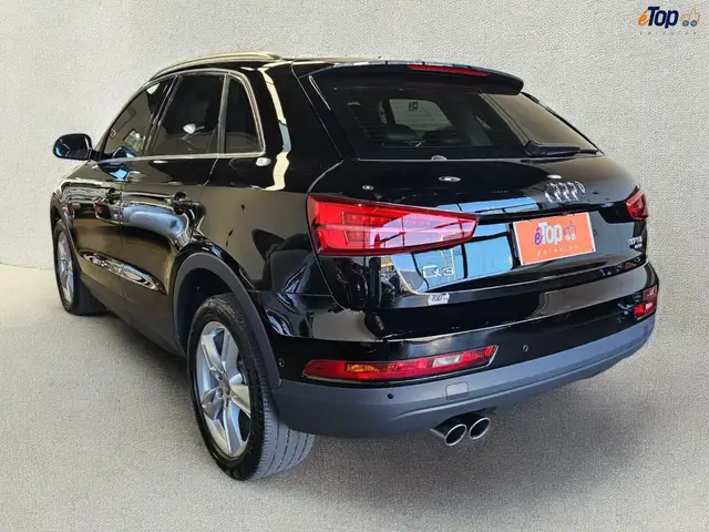 Carro Audi Q3 2017 1.4 TFSI Attraction S Tronic