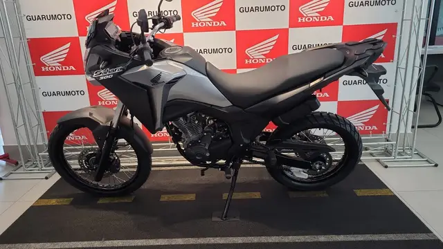Moto Honda XRE Sahara 300 2025 ABS