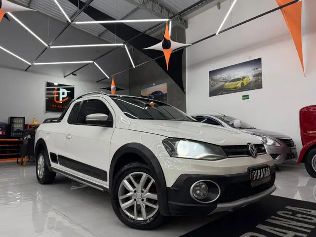 Carro Volkswagen Saveiro 2014 Cross 1.6 (Flex) (cab. estendida)