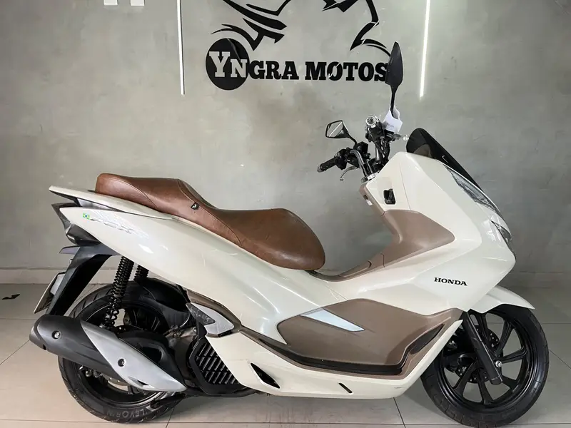Honda PCX 150 DLX