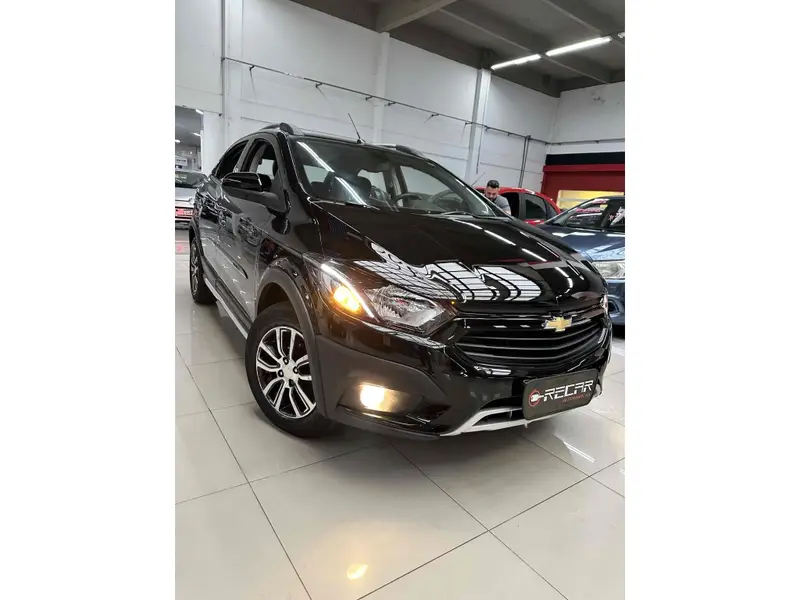Chevrolet Onix 1.4 Activ SPE/4