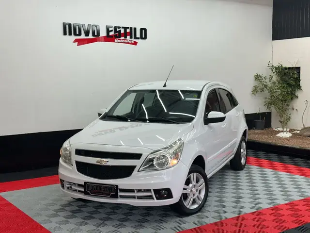 Carro Chevrolet Agile 2012 LTZ 1.4 8V (Flex)