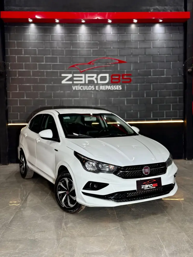 Fiat Cronos 1.3 Drive Firefly (Flex)