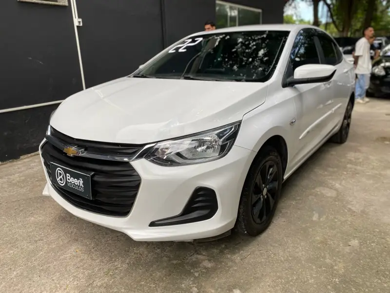 Chevrolet Onix Plus 1.0 LT II (Flex)