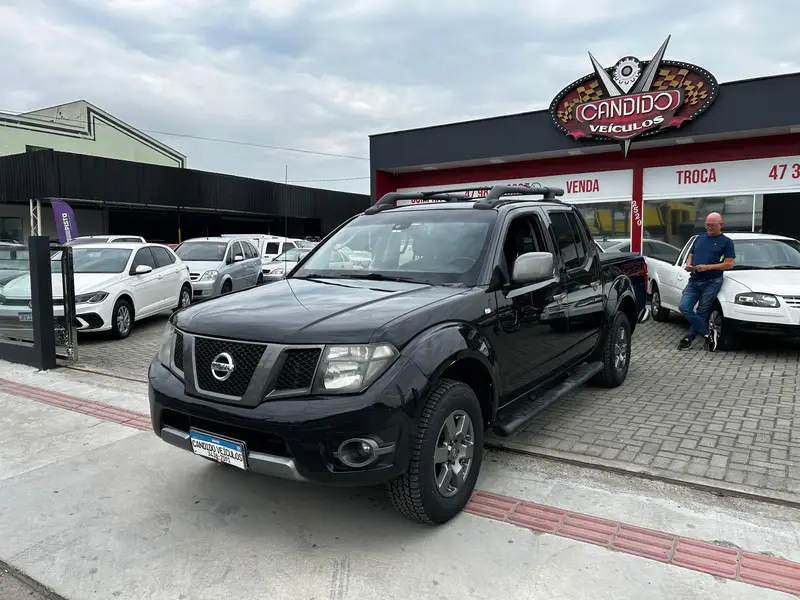Nissan Frontier 2.5 TD CD 4x2 SV Attack