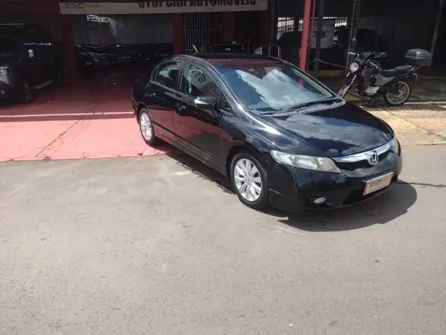 Carro Honda Civic 2011 New  LXL 1.8 i-VTEC (Couro) (Flex)