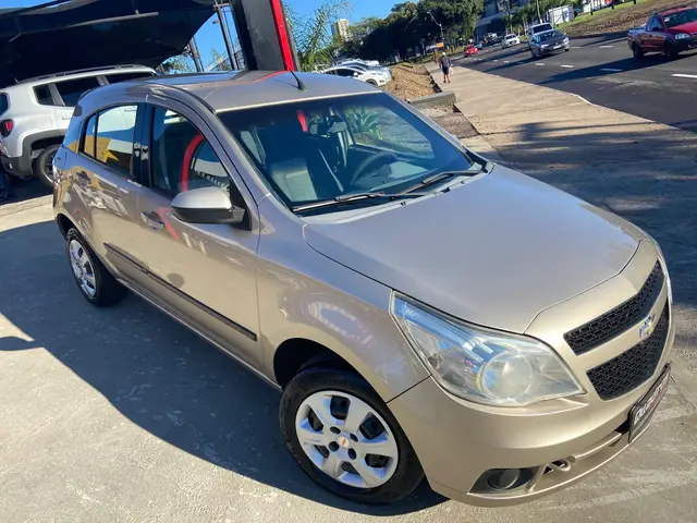 Carro Chevrolet Agile 2012 LT 1.4 8V (Flex)