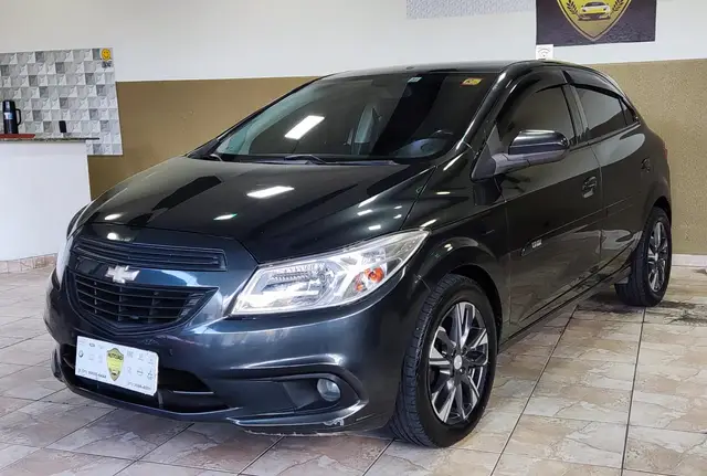 Carro Chevrolet Onix 2018 1.0 Joy SPE/4