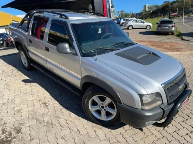 Carro Chevrolet S10 Cabine Dupla 2011 S10 Executive 4x4 2.8 Turbo Electronic (Cab Dupla)